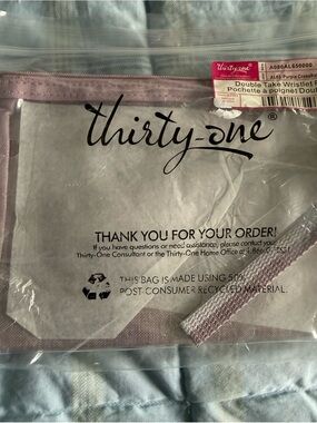 thirty-one Purple Double Take Wristlet with Matching Strap